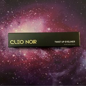 Cleo Noir twist up eyeliner in purple - new in box